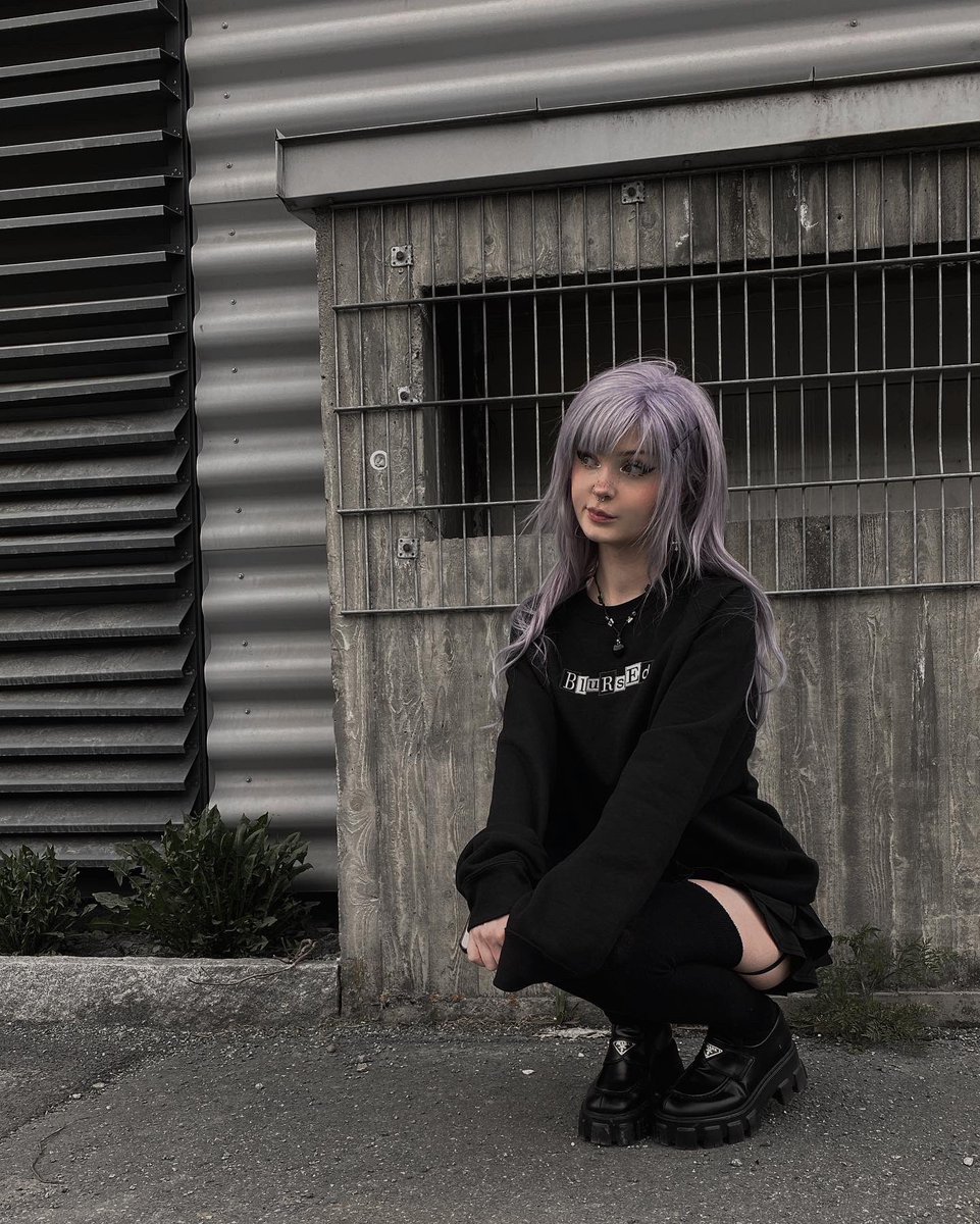 BLOCK sweatshirt is restocked https://t.co/cQ3EUAfwGf 🫡 https://t.co/yn7eeSaZs4