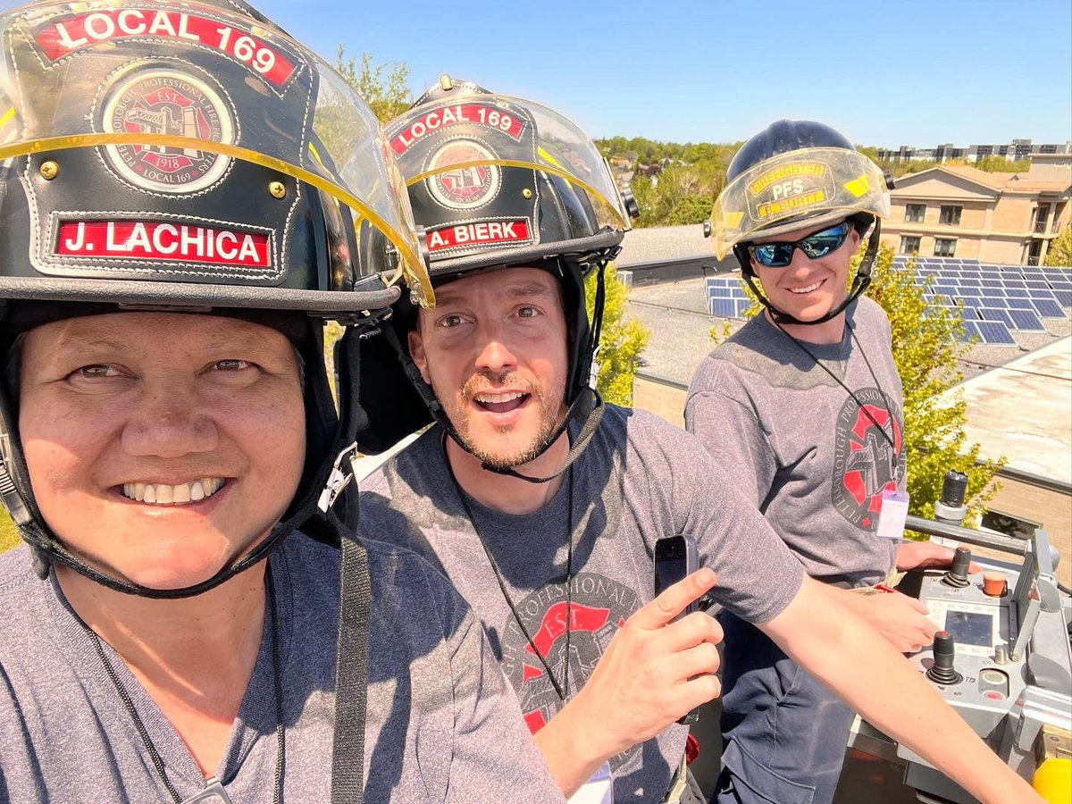 lalalalachica's tweet image. Our Peterborough @CityPtbo Firefighters @IAFFofficial #IAFF169 are just incredible. Thank you for this amazing day of learning about all that you do to save and protect our community #FireService #FireOps #ptbo