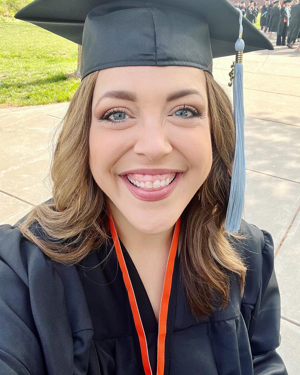 kaileyer's tweet photo. Such a beautiful graduation @DoaneUniversity, graduating as a Master of Education in Educational Leadership. Being part of #Cadre45 as a #HopeMaker has been a transformational experience. Grateful for my support system, cadre members, @teresagperkins & @BellevueSchools. https://t.co/SZVZLuH7aE