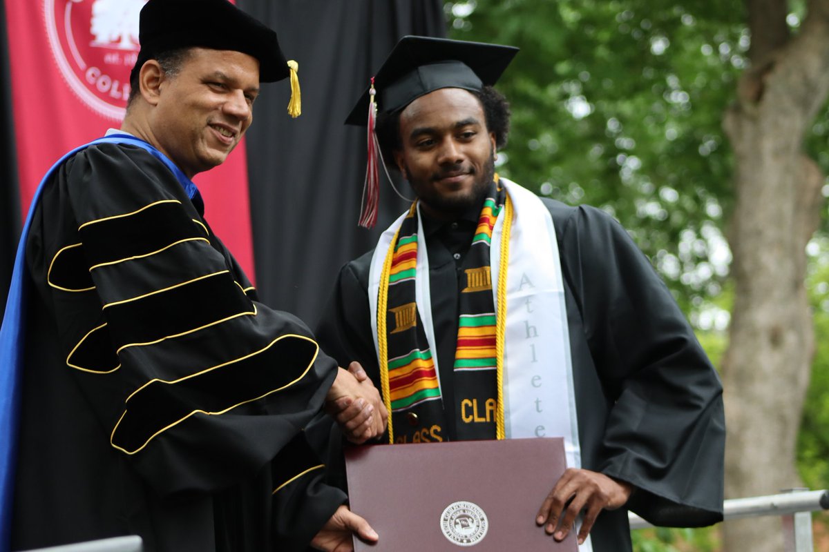 Guilford College Football tweet media