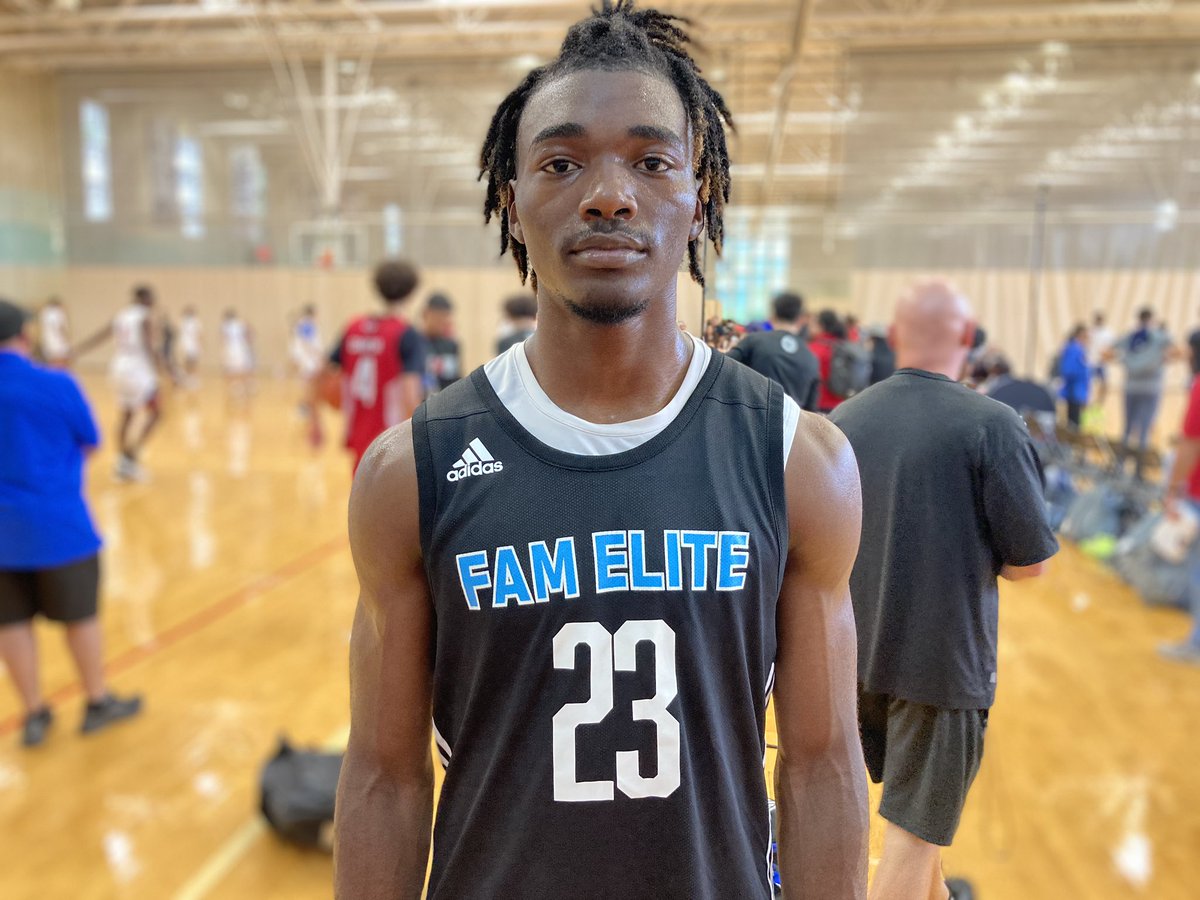 #GASOSA | San Antonio

❗️High Performance Alert ❗️

<a href="/princelayton20/">Princeton Layton</a> - @FAMELITE1 
<a href="/PaetowHS/">Paetow High School</a> 

Creative finishes around the rim got the job done.

25pts 🔥

#GASO | Everyone’s Big Stage