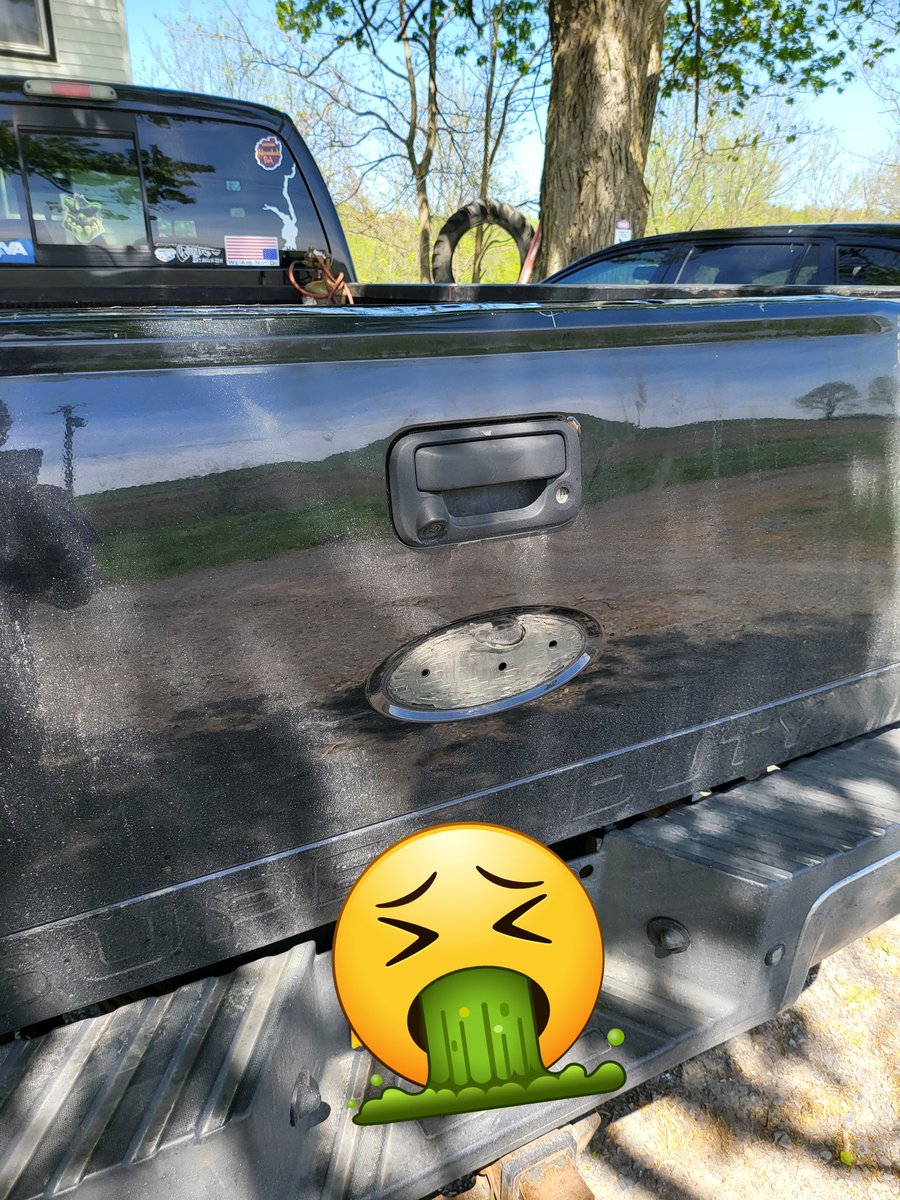 Took my knife and popped the blue oval right off of this communist piece of shit. If you drive a Ford, I suggest you might like to do the same if you don't support the Biden administration's reign. #fucksocialism #fomoco #diesel #endcommunism #woke #WokeMindVirus <a href="/Ford/">Ford Motor Company</a> 🖕