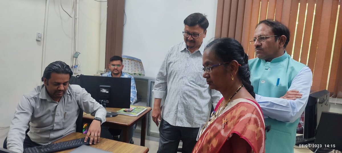 kjainfce's tweet photo. Recently senior scientists (Sh Vinod Bothale and Dr. Rajashree Bothale) of NRSC, @isro visited my lab. I showed them the work undergoing under my supervision
#geomatics #geospatial #surveying #UAV #uas #drone #drones #webGIS #GeoAI #cadastral #DL #AI https://t.co/hvR8rYU9IN