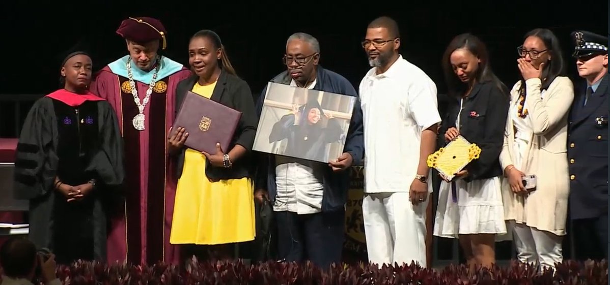 Chicago Police tweet media