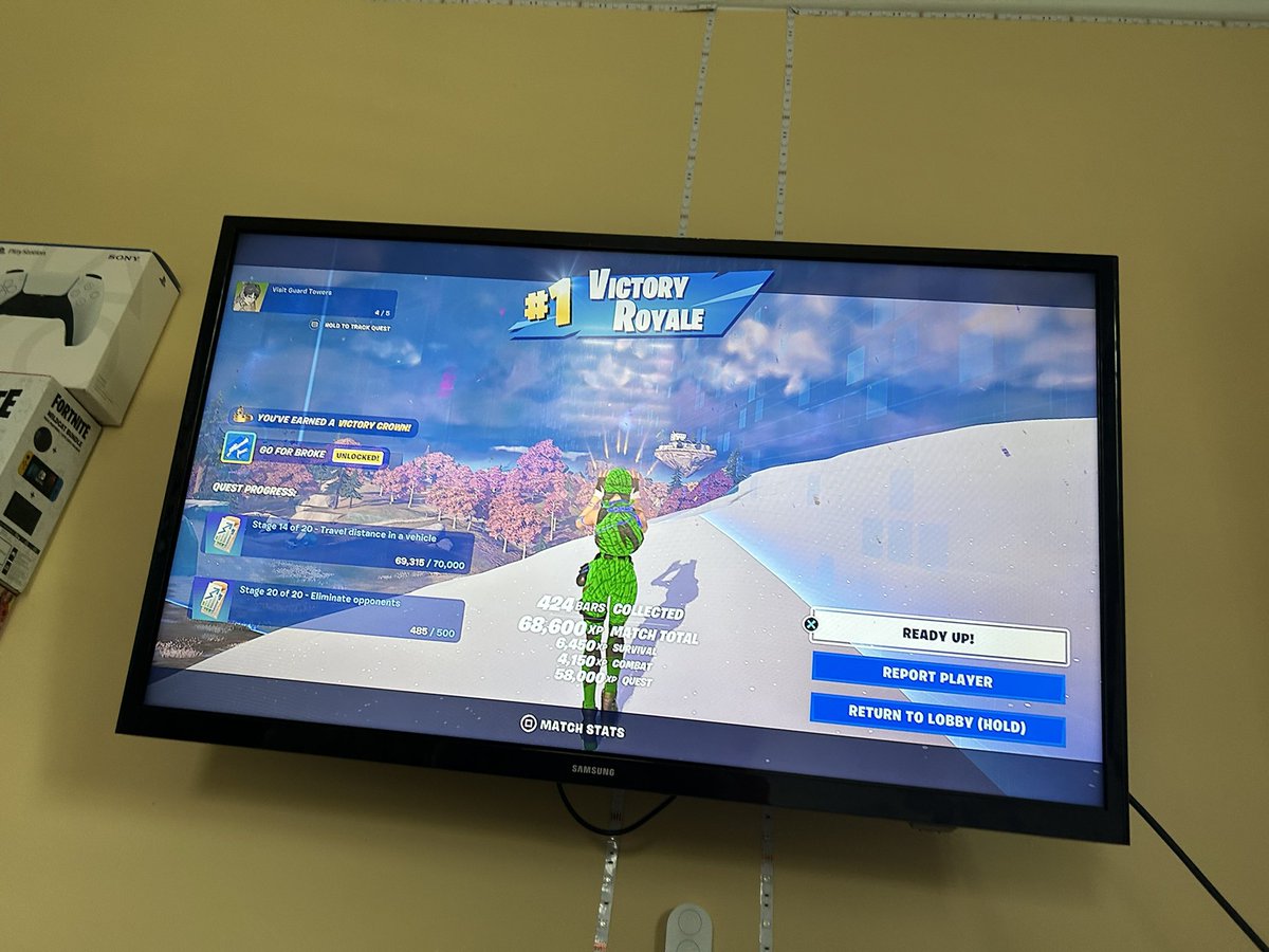 funnimonke6969's tweet image. #ezdub