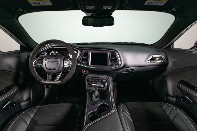 RKMotors's tweet image. Never tracked, never modified, never wet, always stored in a climate-controlled garage, and driven a mere 544 miles in the care of just one owner. Find it at RKMotors.com!

#MoParOrNoCar #MoParNation #MoPar #Dodge #SRT #V8 #RKMotors #ClassicAndPerformanceCars #Hemi