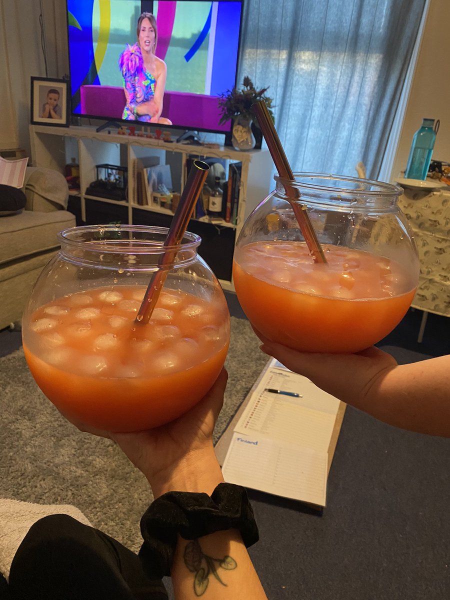 KariClough's tweet photo. The bowls are ready #Eurovision2023 https://t.co/CBtsfVZIZS