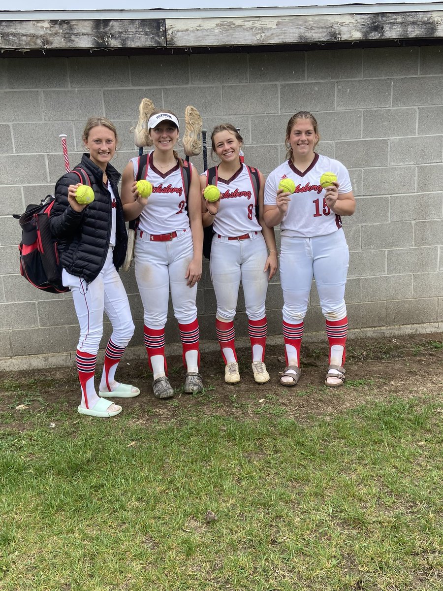 Ended the week being champions at the Caledonia tournament today! 6 💣’s  today bringing our total to 42 on the season! Way to go Dawgs! #softball <a href="/VHSDawgs/">Vicksburg Athletics</a>