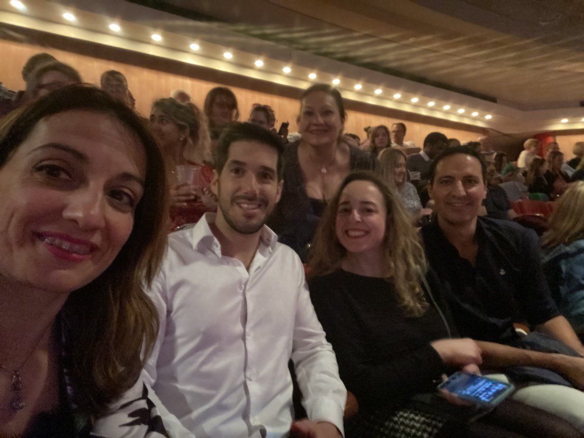 Lv10_herenow's tweet photo. #CBSOfilms 
5 Spanish vets to this fantastic event, but we cannot find the subtitles 🤷🏻‍♀️ hahaha https://t.co/hrPzNGuigc