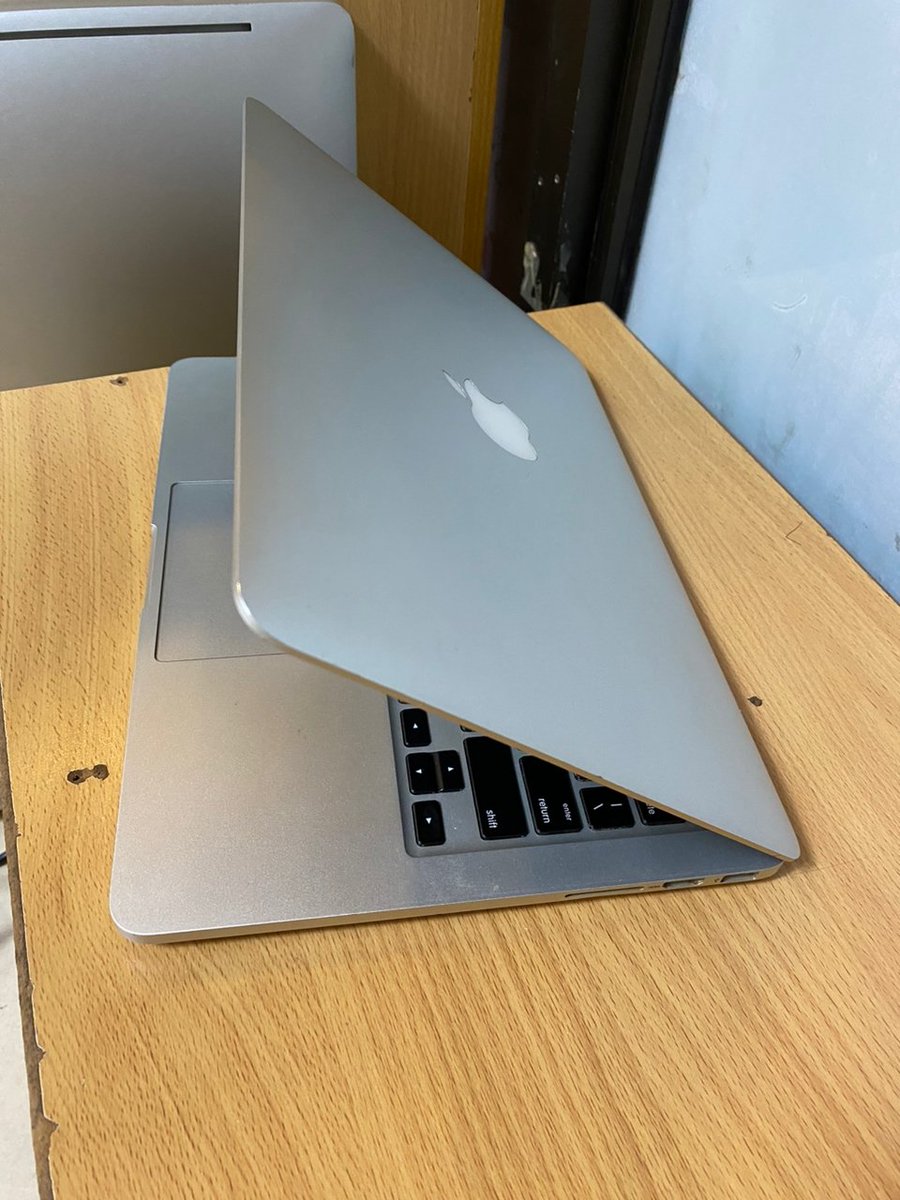 LimitedWyse's tweet photo. MacBooks, Pro, Retina and more available.

WhatsApp: 0706731972. https://t.co/1I5KGbM3aE