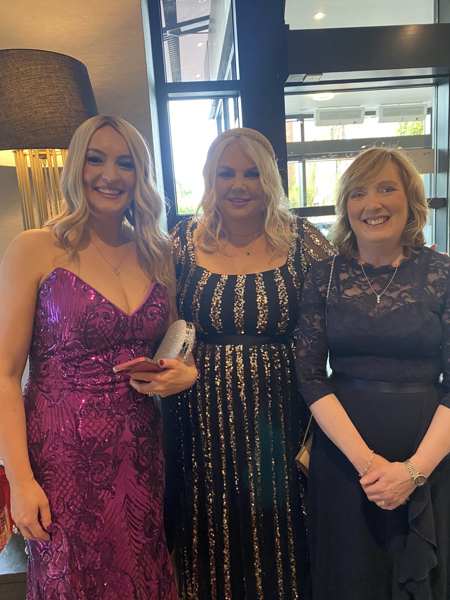 Hazel Mcfarlane tweet media