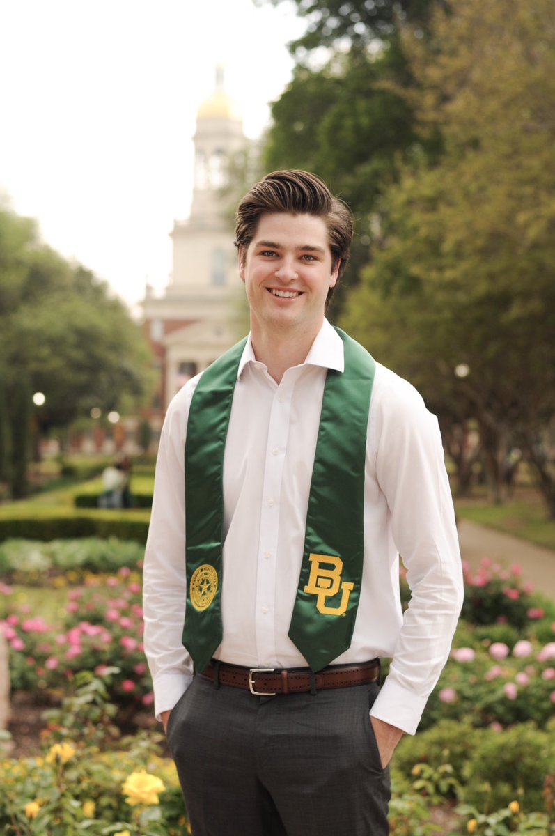 digitalretail's tweet photo. Congratulations Spencer!! I am so proud of you! #BaylorGrad https://t.co/X3RZvVsoQM