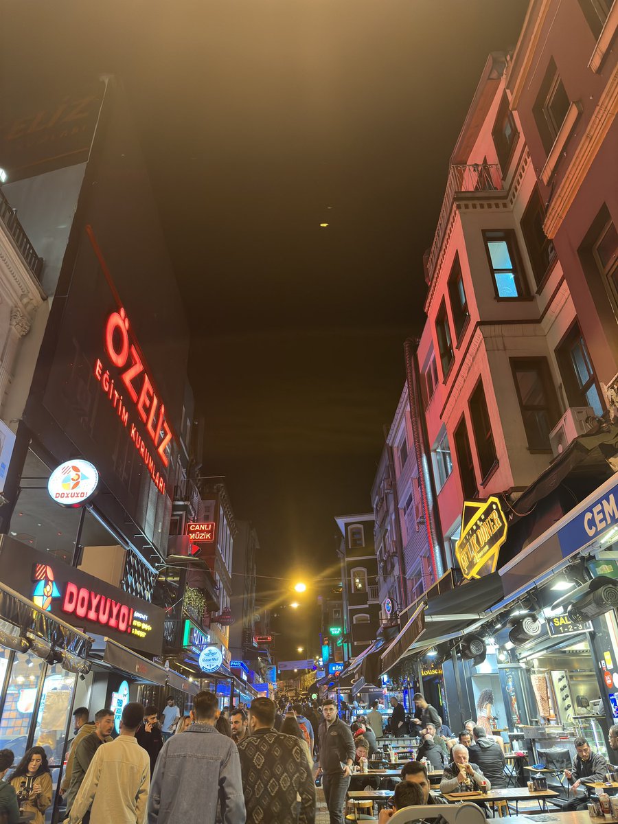 sed6tozyurt's tweet photo. #beşiktaş https://t.co/6bJ0kYTHMT