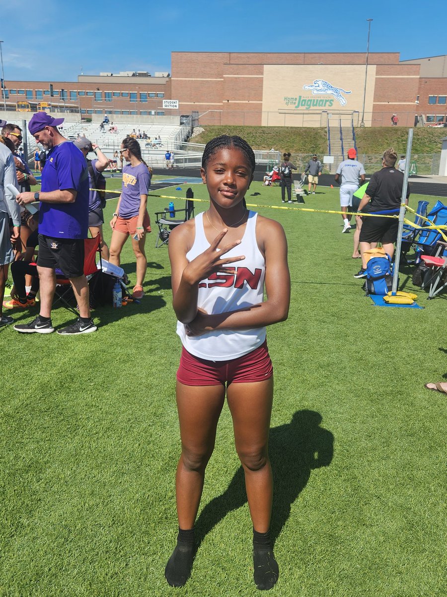 Congrats to Yasmine Hoard and her 4th place Sectional qualifying leap in Long Jump. <a href="/LSNActivities/">LSN Activities</a>