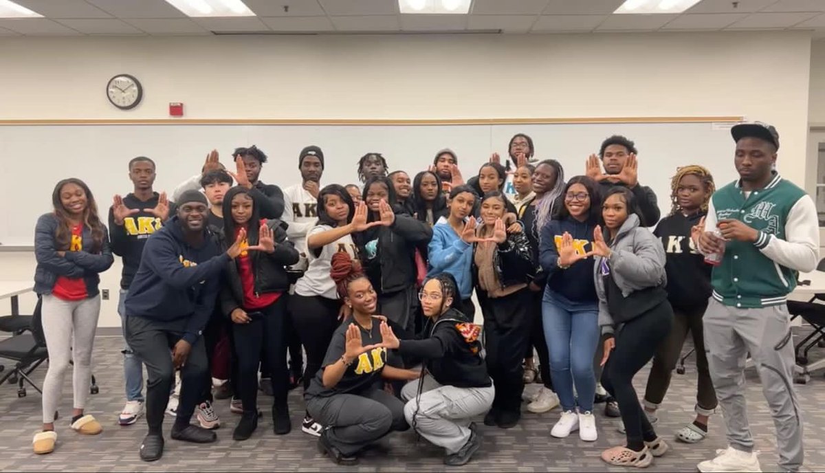 AKPsiTowson's tweet photo. It's been one heck of a semester😅. Here is a little photo dump to show it (2/2). https://t.co/LPhTF8Ux9K