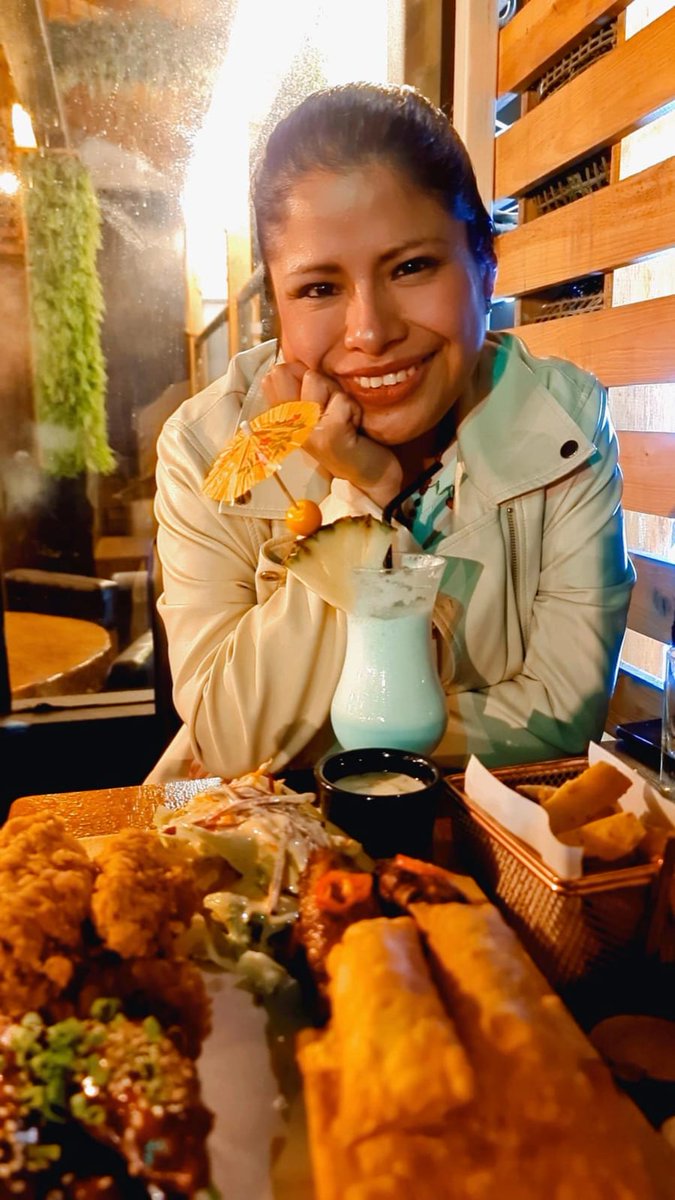 DianiO2's tweet image. Continúa sonriendo, porque la vida es bella y hay muchas cosas por las que sonreír 😁😝