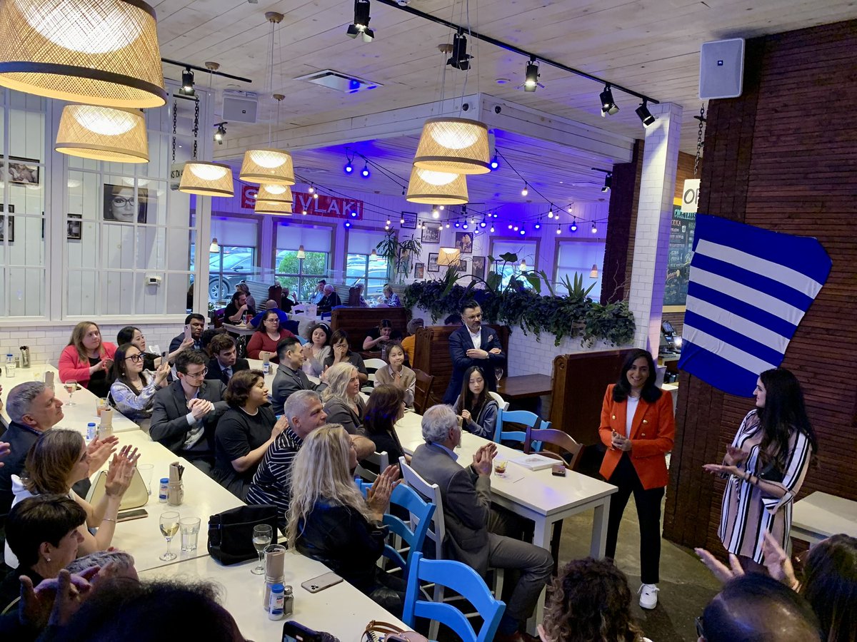 AnitaAnandMP's tweet photo. Earlier this week, I joined @emlambropoulos and the amazing Liberal volunteers for an evening in Saint Laurent. 

I said it at #Lib23, and I’ll say it again: the Liberal Party is more energized now than ever! https://t.co/HbUh8Qj4ff