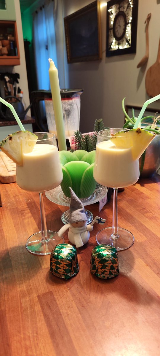 SJalovaara's tweet photo. It's #pinacoladatime🍹🍍#chachacha !!
Go #käärijä !! 🇫🇮💚 #Eurovision2023 https://t.co/LpEMM5cj0U