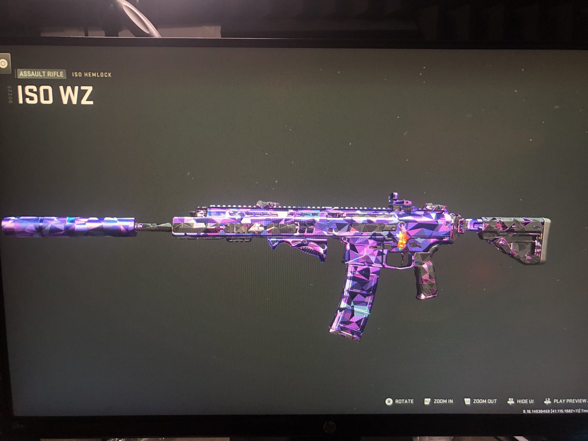 Finally! This might be the easiest mastery camo to get in COD history. No need for gold on Snipers, Launchers, or a riot shield. I’ll take it 👍🏽