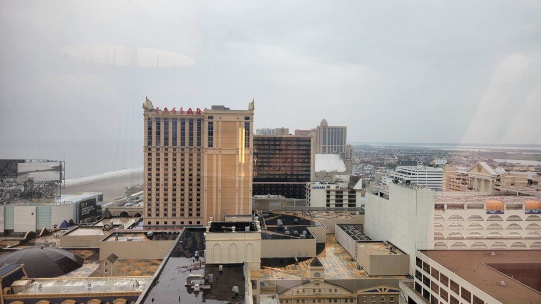 KillaWong's tweet image. Gl☁️☁️my.. #comps (@ Bally's Casino &amp;amp; Hotel - @caesarsent in Atlantic City, NJ) swarmapp.com/c/iFbwGiKln4F