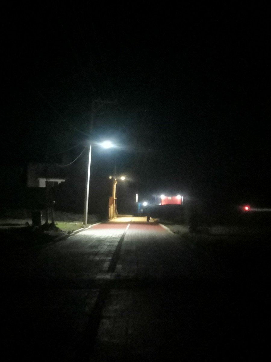 Terminar pedo, estacionarme en calles desiertas y andar como niño despreocupado...vaya que es un buen plan.