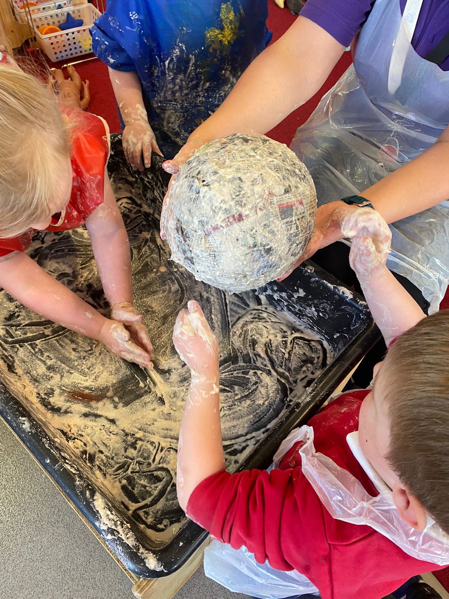 NetherburnPs's tweet photo. This week has been all about Space! Inspired by the children's own curiosity we have built a rocket, made planets, researched the moon and role played astronauts. #Space #themoon #leadershipoflearning @earlyyearsscot @FroebelTrust @SLCEarlyLearn @NASA @astro_timpeake https://t.co/EAfp7Ov2FP