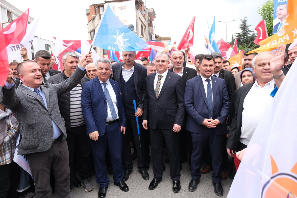 hakan_kuscuoglu's tweet photo. #Düzce en doğrusunu biliyor, #DüzceReisDiyor

Teşekkürler #Düzce ❤️🇹🇷 https://t.co/ZQFfYai39H