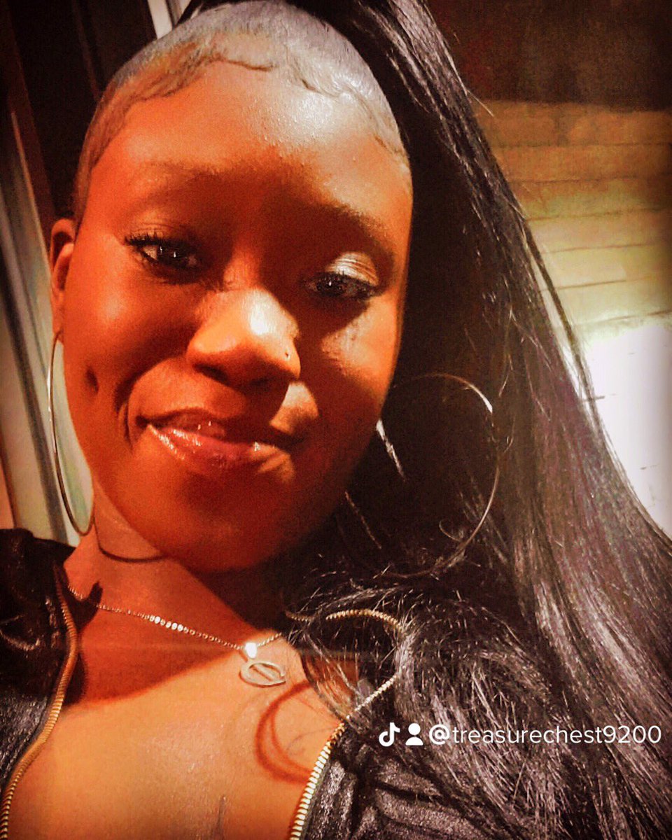 TreazureChest1's tweet photo. @SexyyRed314_ https://t.co/sriKsUoS18