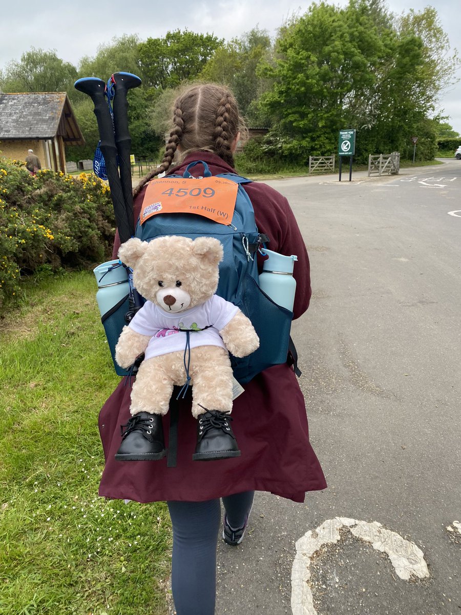 Becs275Rebecca's tweet photo. Shannon grew up within the #ARMY life. She moved around a lot as a child. Her father served 20 years in the #forces please help her #raise #money #HMF #Tidworth #Germany #RBL #1RHA #Armywelfareservice please show her #support https://t.co/jF7w7n2quX