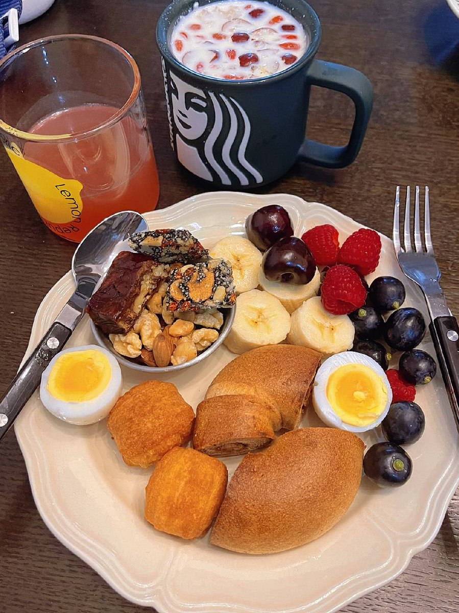 good morning and happy weekend