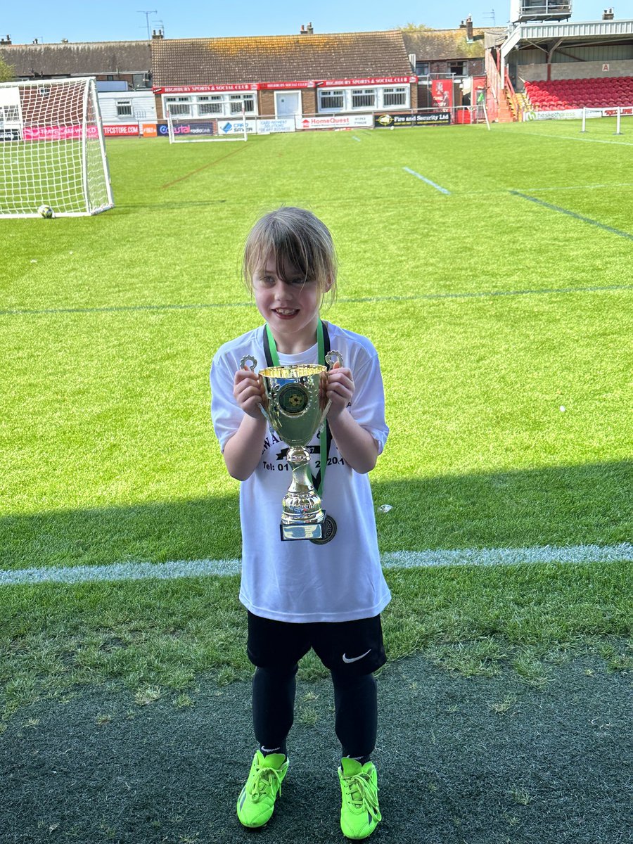What a great bunch of girls and what a team. 6-1 win in the final on a fantastic @ftfc pitch! Olivia bagging a hat trick. 
I couldn’t be any prouder watching from the touchlines each week! Love it. Fully deserved girls after a season unbeaten! Roll on next season #mjfdc #FTFC
