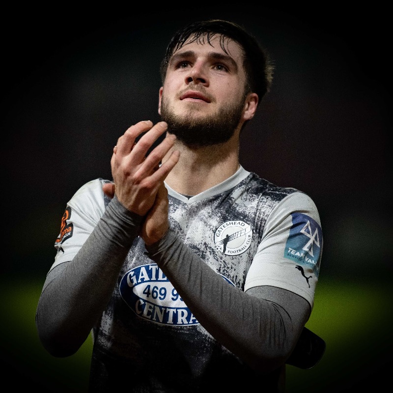 GatesheadFC's tweet photo. Ethan Pye has been re-called by Stockport County ahead of the League Two play-offs, and will now be unable to appear in the FA Trophy final.

#WorClub ⚪️⚫️