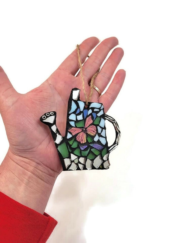mypurplebubble's tweet photo. Item link: https://t.co/dmU4A7cLVj
Shop link: https://t.co/26vcFaws01
#Mosaic #Plant #WateringCan #Ornament With #Butterfly, #StainedGlass, #SpringTheme #Decor, #Christmas, #Easter, #Holiday, #Birthday, #GardenerGift https://t.co/9qfni6dUvJ