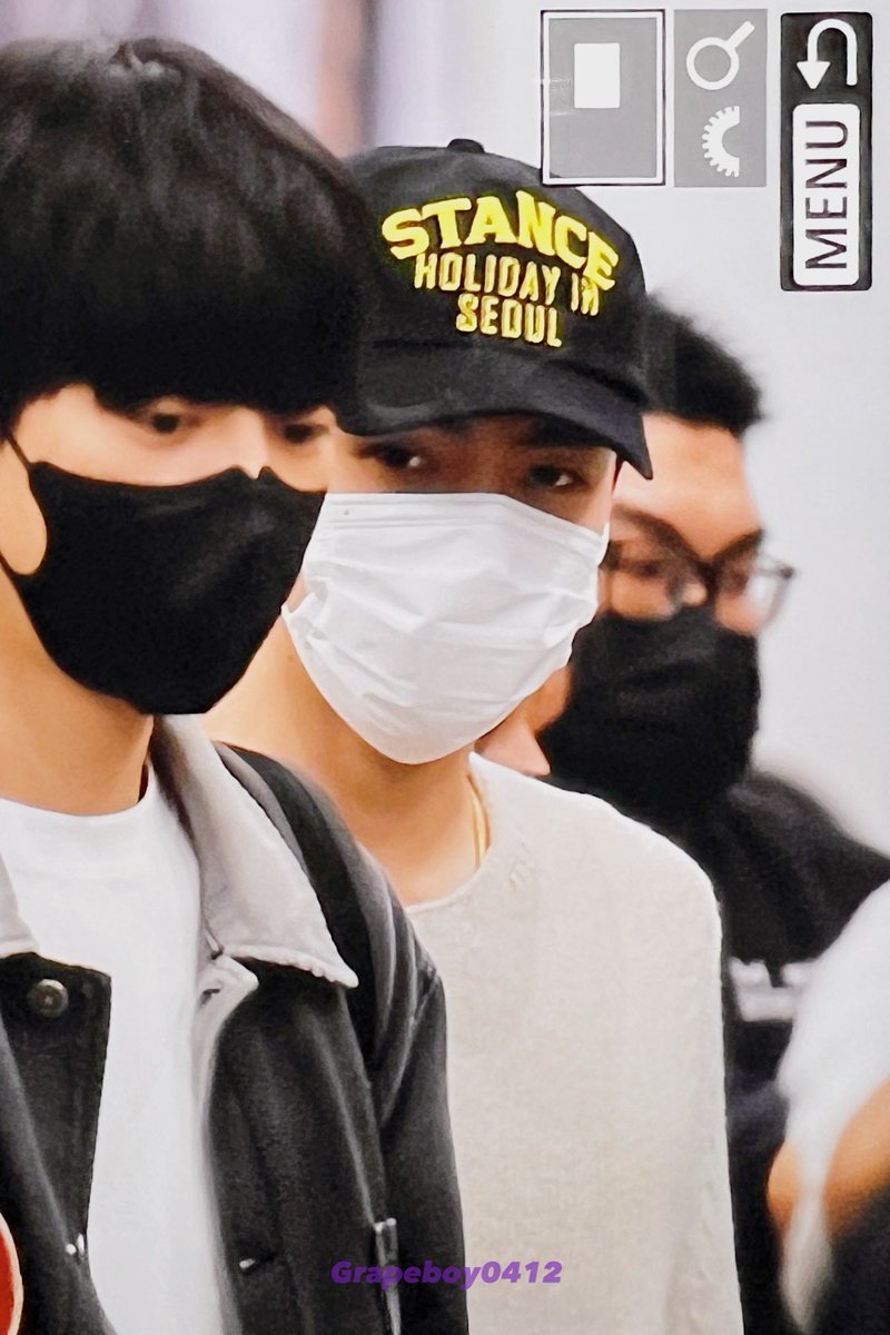Grapeboy0412's tweet photo. 230513 KUL

#세훈  #SEHUN   #吴世勋 @weareoneEXO https://t.co/6aiB43fX5e