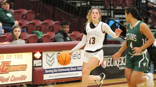 EurekaWbb's tweet photo. 𝑮𝒓𝒂𝒅𝒖𝒂𝒕𝒊𝒐𝒏 𝑫𝒂𝒚

Madi is graduating with a degree in Criminal Justice. She will also be moving back home to Alabama and is on the job hunt! @madisonj_4 https://t.co/ZfrEMs8DAC