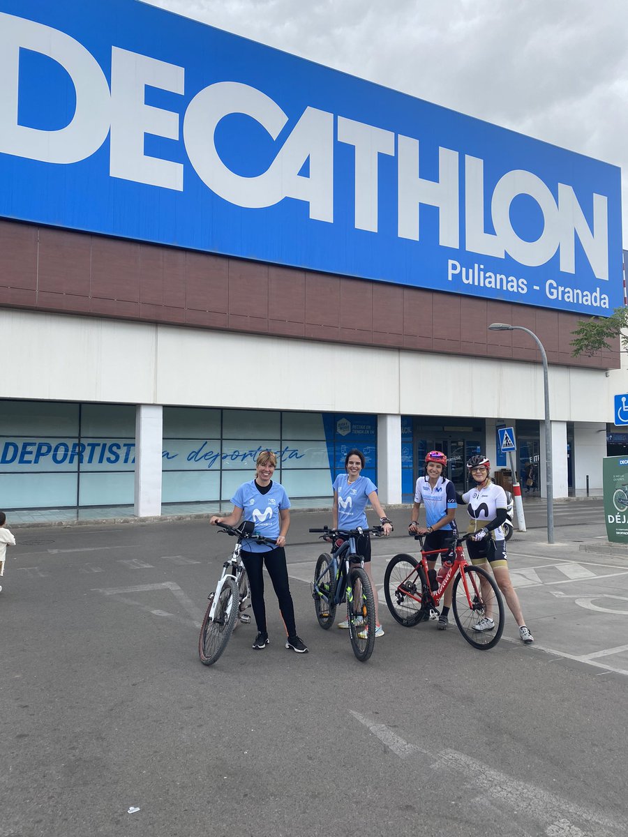 #RodamosJuntas 
#QuedadasWomenInBike 
@DecathlonES