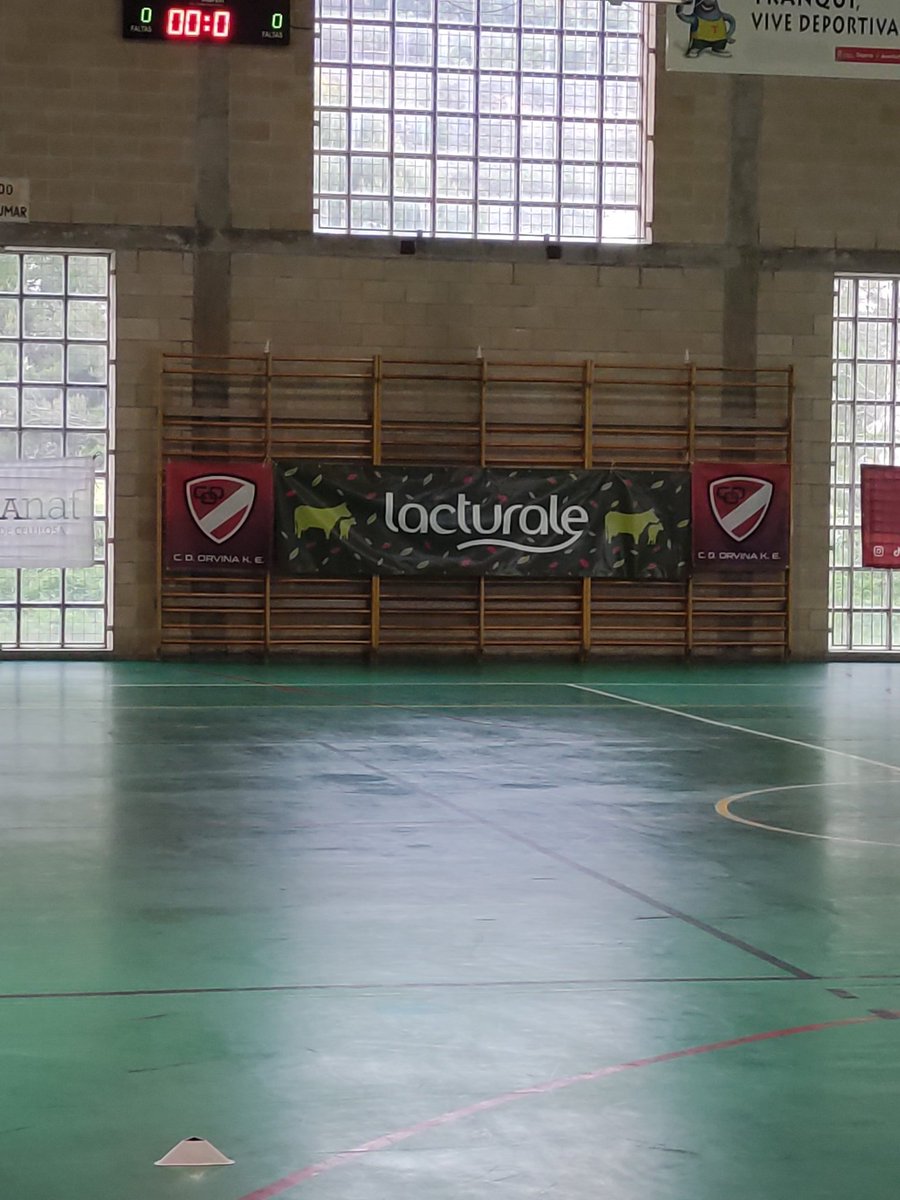 cdorvina's tweet photo. #lacturaleorvina #somoslaleche #futsalfemenino #copaseniorfemenina #somosequipo
#CDCantera FS
Poco más de media hora para disputar el partido de cuartos de copa contra el CD Cantera https://t.co/1HFoA9F5gN