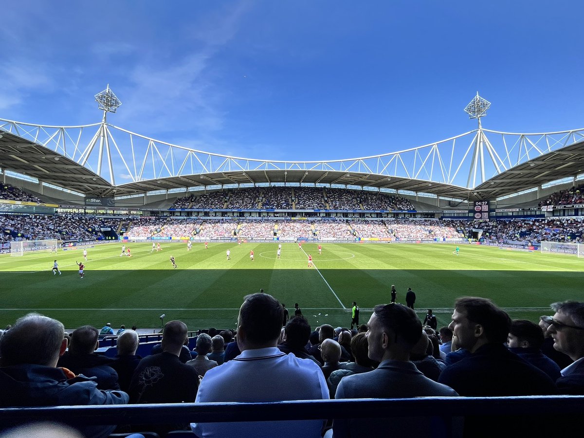 Vernon Kay tweet media