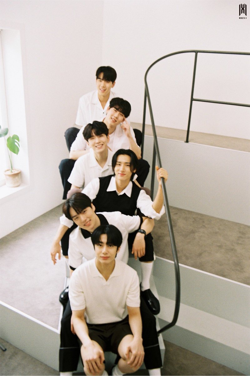 OfficialMONSTAX's tweet image. 📢
230514 #몬스타엑스
데뷔 8주년 기념 메시지 도착 💌

몬스타엑스가 전하는 8주년 감사 메시지 ❤
지금 바로 공식 팬카페에서 확인하세요 🥰

#몬스타엑스8주년
#8YearsWithMONSTAX
#MONSTA_X #MONSTAX

👉🏻 cafe.daum.net/monsta-x/UqUA/…