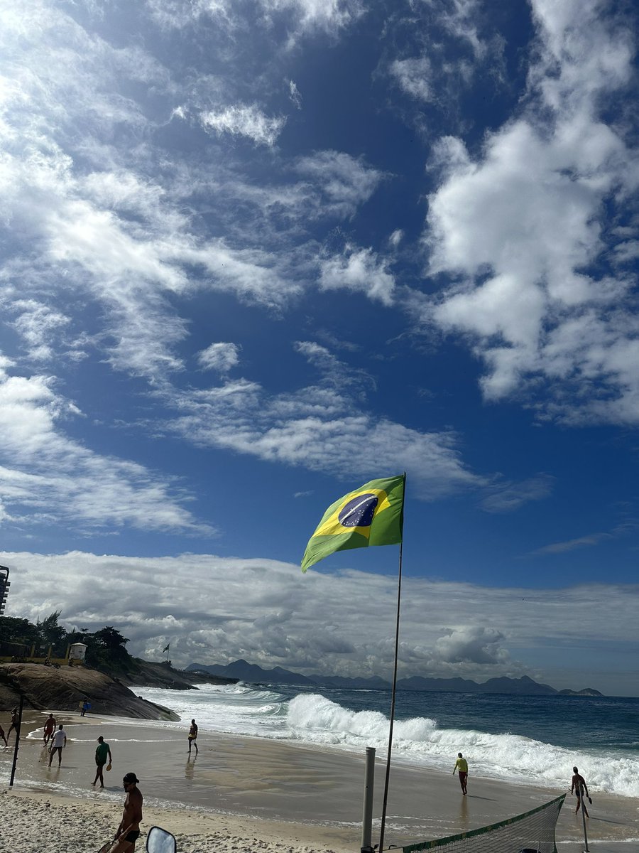 vmbdm01's tweet image. #arpoador