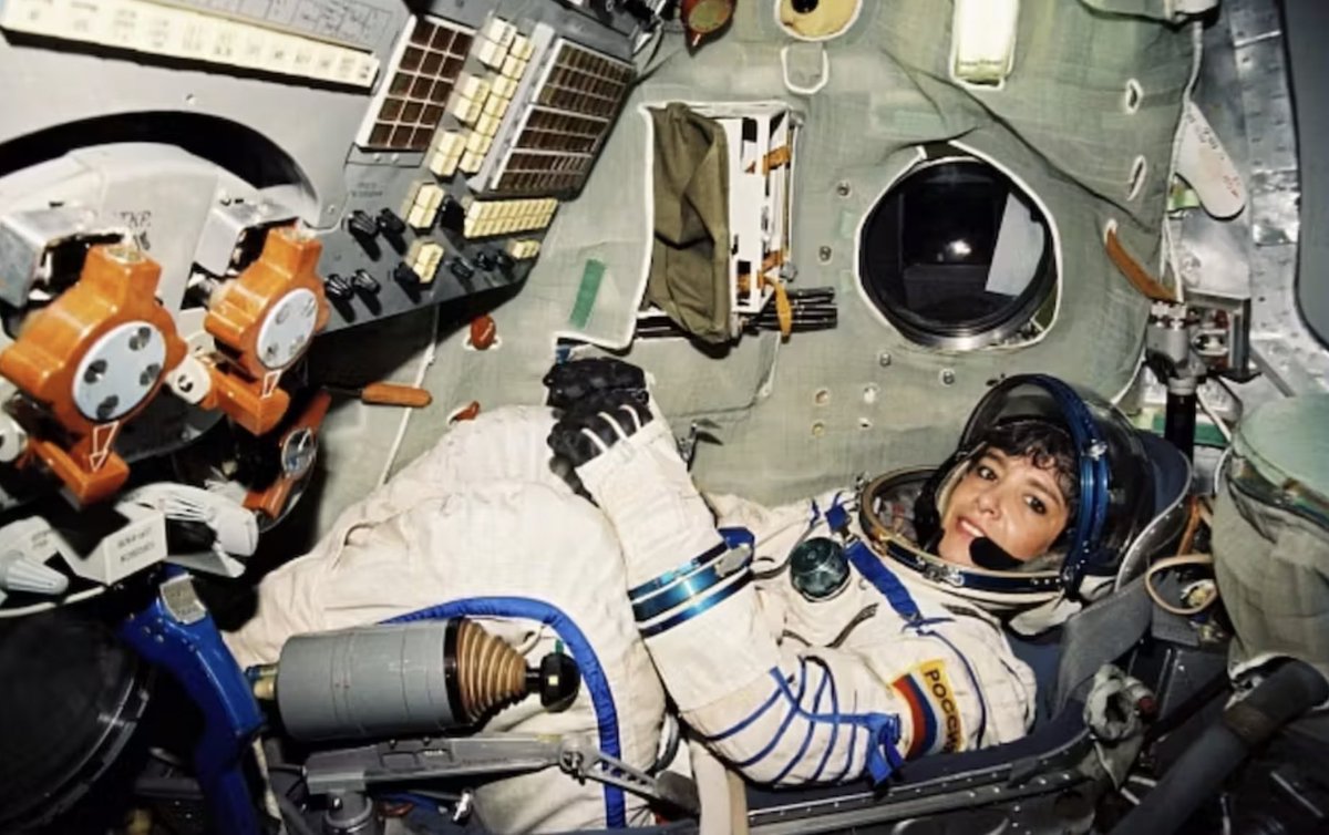 Thomas Pesquet tweet media