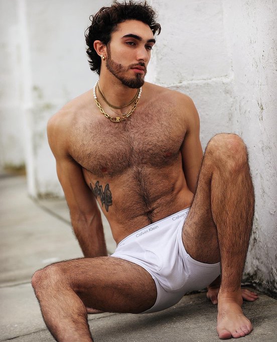 I put these on just for you https://t.co/elxBgrsIT2