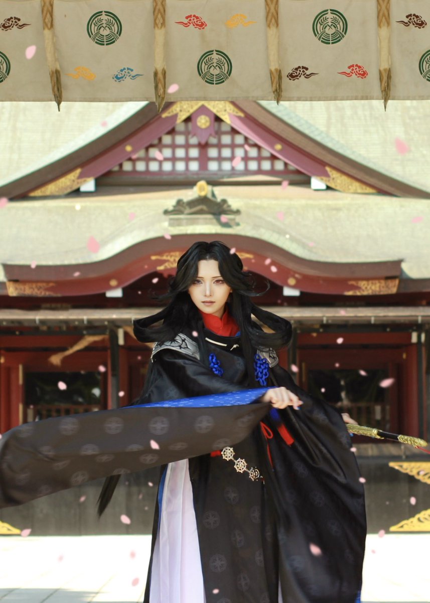 masaki_cos2's tweet photo. 刀剣乱舞／七星剣

始まりは終わり、終わりは始まり。
われは死を刻みし北斗の剣。
汝、星宿に何を願う ─

*
Photo 📸 ナギさん( @nagioretto ) https://t.co/ZADKwB4zXD