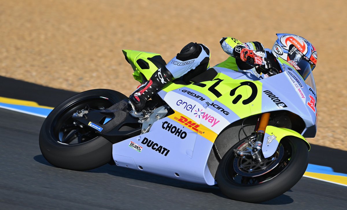 TCX Boots tweet media