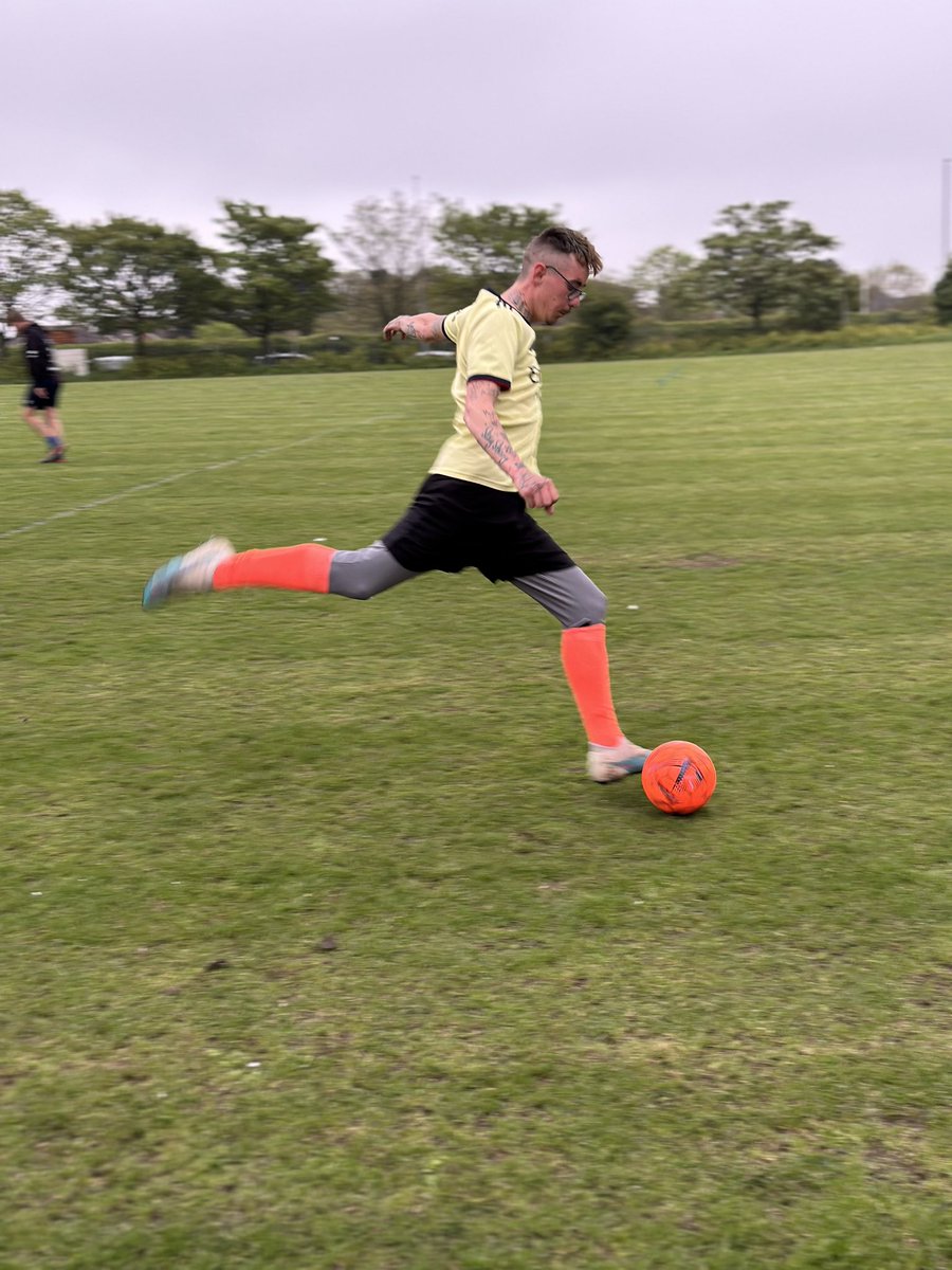 Sands United FC Thanet tweet media