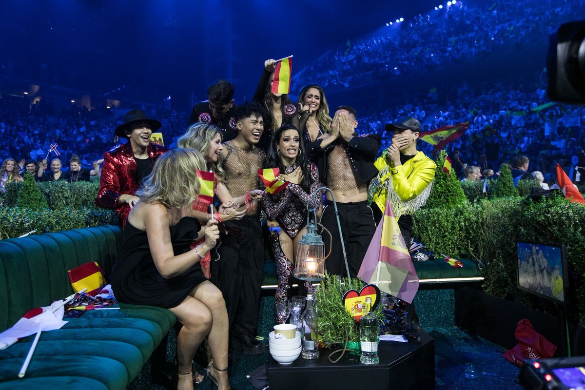 IamLeroySanchez's tweet image. Hoy hace un año 🤯 Madre mía cómo pasa el tiempo 💛 @ChanelTerrero @KyleHanagami @Eurovision #Eurovision #SloMo