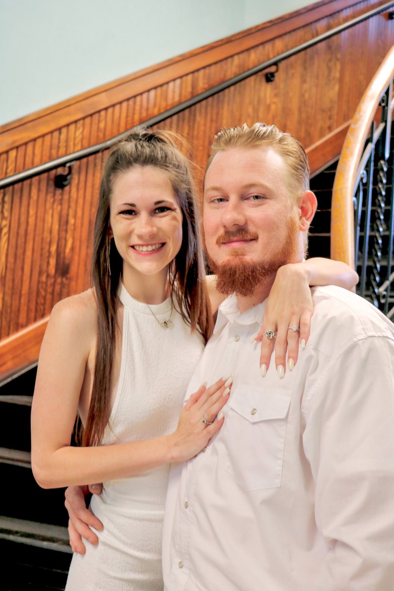 Who knew married looked this good😉❤️ #NewProfilePic