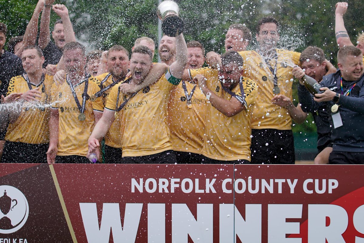 The <a href="/4Work15/">4 Work</a> #PrimaryCup Winners 2022-23…

@AGHinghamFC 👏

#NorfolkFootball ⚽️🏆

📸 <a href="/Cunninghamben86/">Ben Cunningham</a>