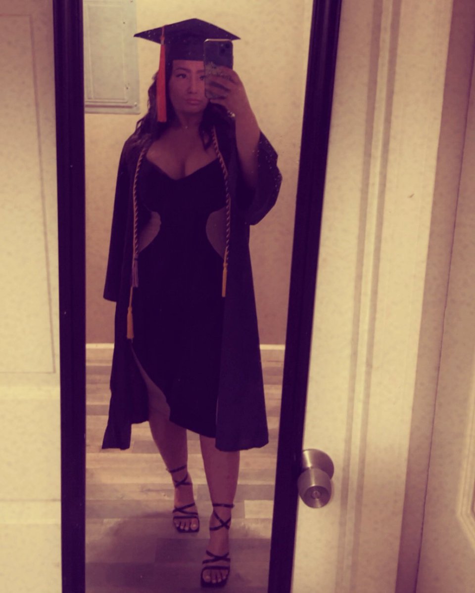 GraduATE 👩‍🎓
