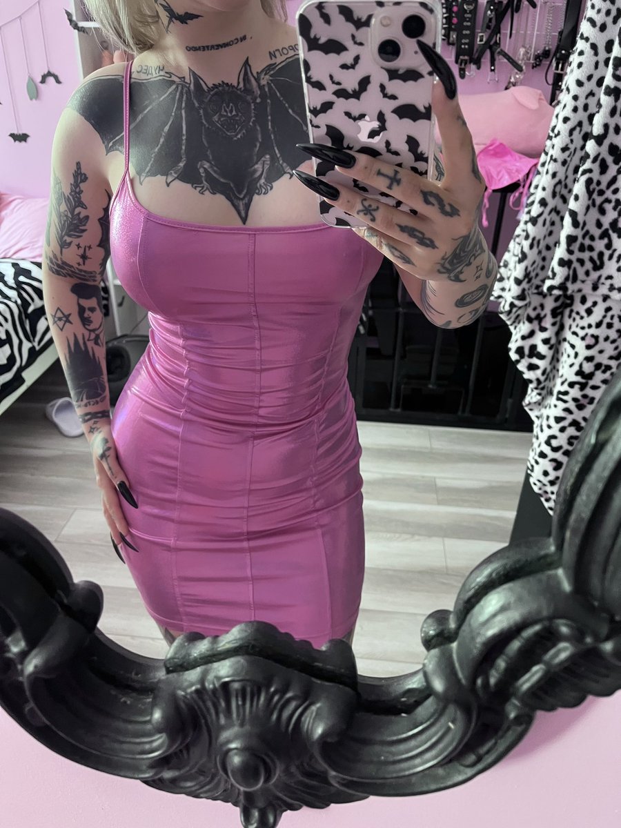 Nasty Bimbo 👁👄👁Top 1.2% Onlyfans on Twitter: "Do you like my new dress